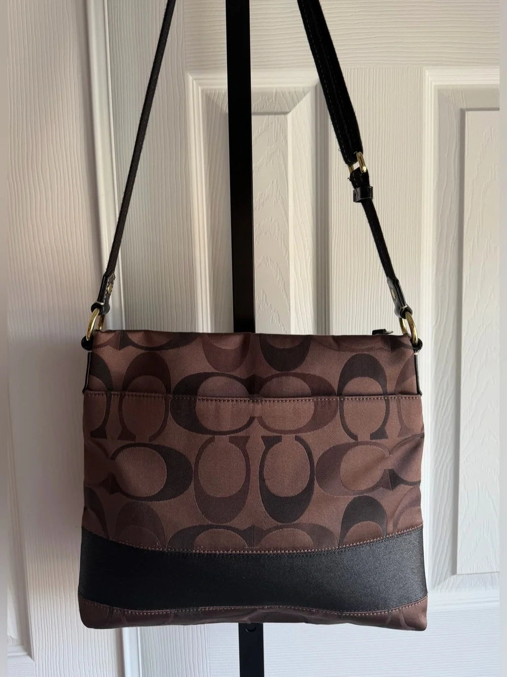 Coach Signature C Vintage Crossbody  1941 Shoulder Bag Brown Canvas